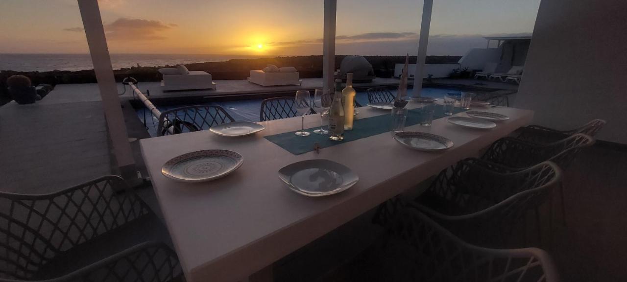 Villa Sunset Paradise With Panoramic Sea View, First Line, Sunsets Playa Blanca  Exterior photo